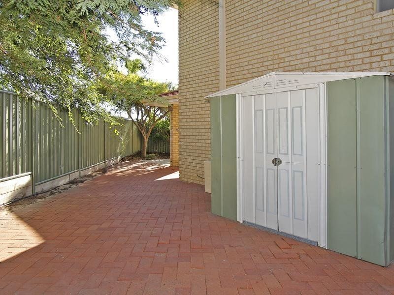 8b Mast Place, Ocean Reef WA 6027