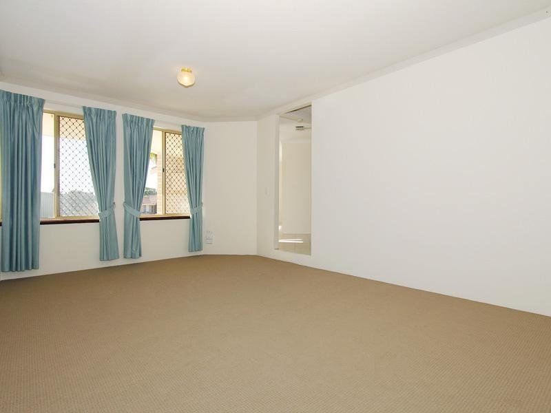 8b Mast Place, Ocean Reef WA 6027