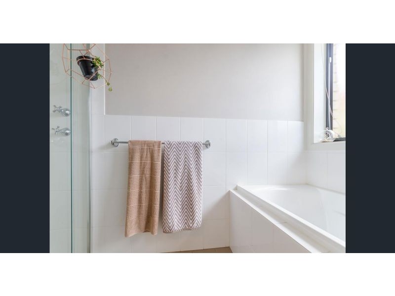 6A Barmera, Hope Valley SA 5090