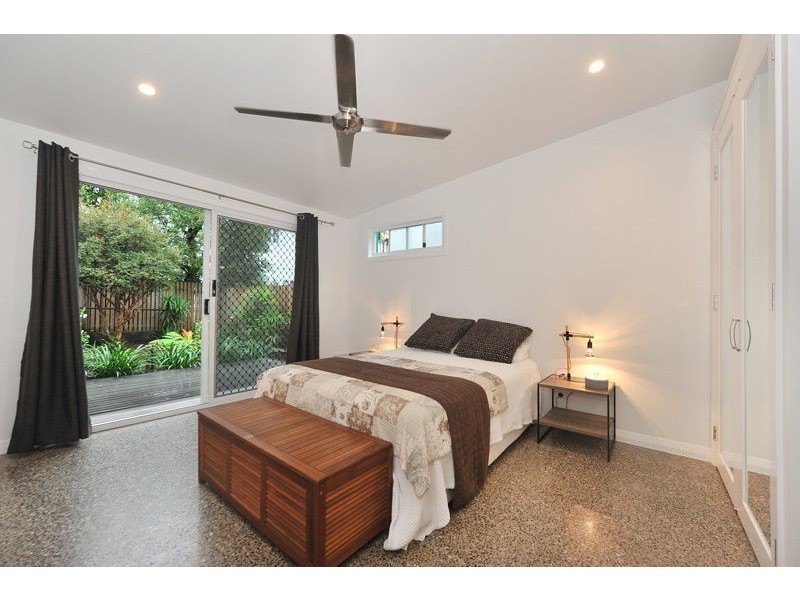 6 Vulcan Street, Aeroglen QLD 4870
