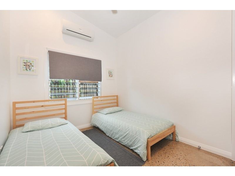 6 Vulcan Street, Aeroglen QLD 4870
