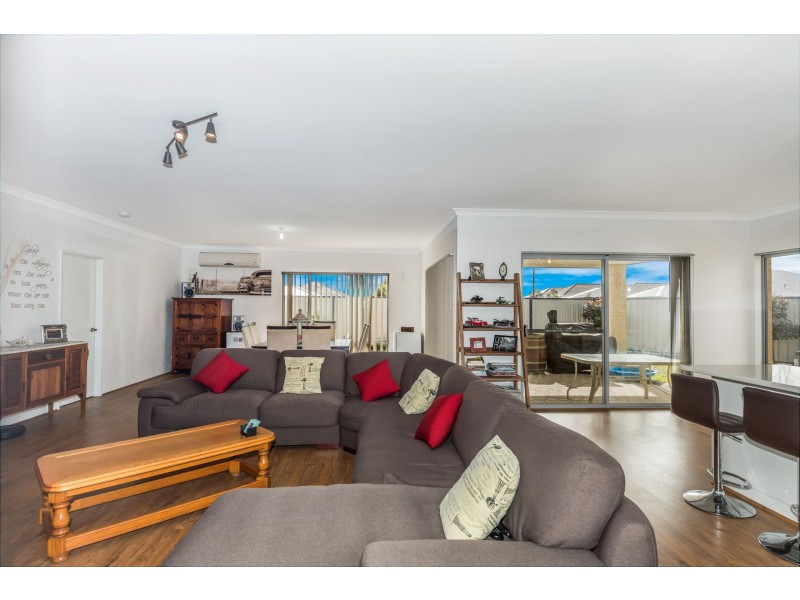 18 Greenville Vista, Meadow Springs WA 6210