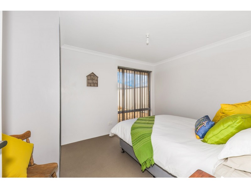 18 Greenville Vista, Meadow Springs WA 6210