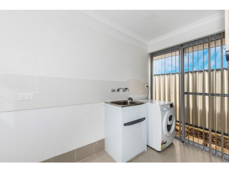 18 Greenville Vista, Meadow Springs WA 6210