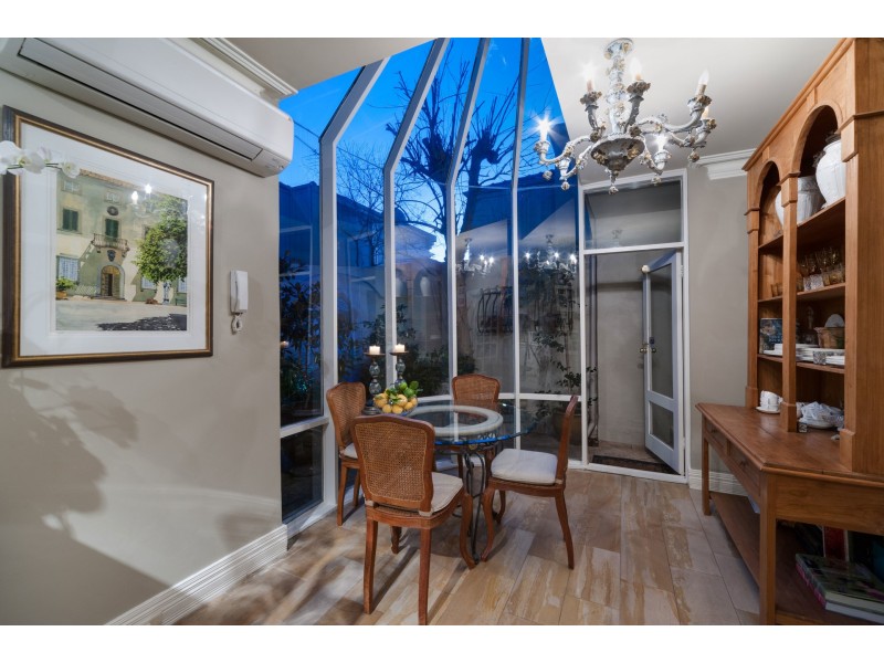 2/19 KAROO STREET, South Perth WA 6151