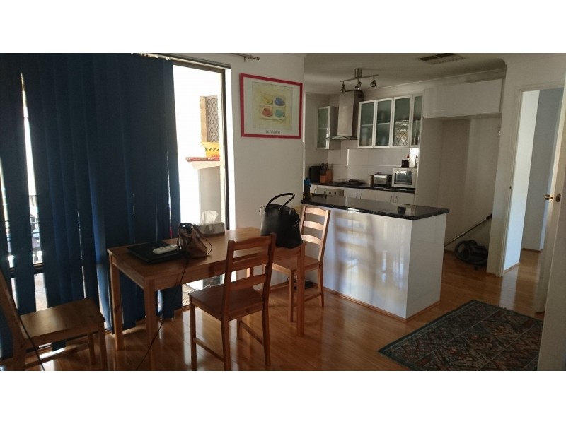 2/83 Epsom Avenue, Redcliffe WA 6104