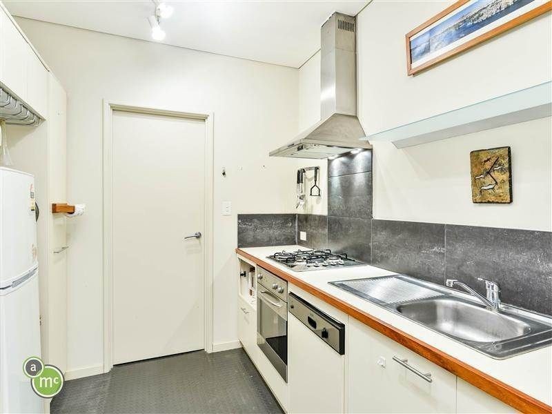 16A Princess Road, Crawley WA 6009