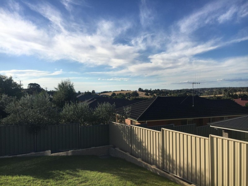 17 McCarron Place, Orange NSW 2800