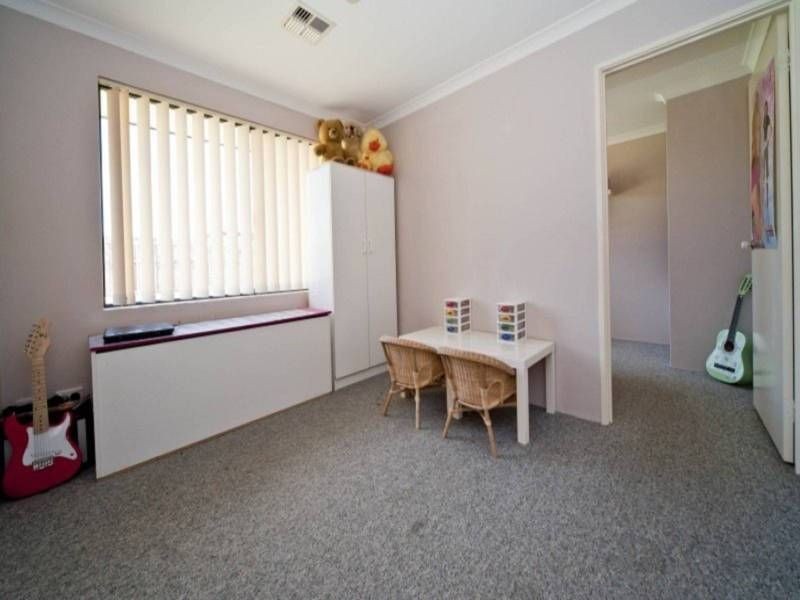 51 Derricap Avenue, Ellenbrook WA 6069