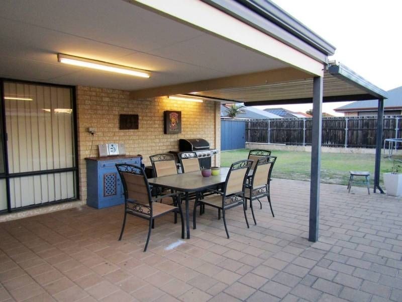 51 Derricap Avenue, Ellenbrook WA 6069