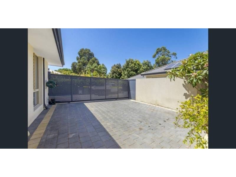 76 Tijuana road, Armadale WA 6112