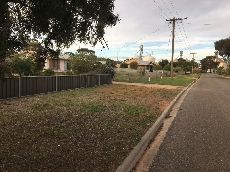 12 Coghill St, Manangatang VIC 3546