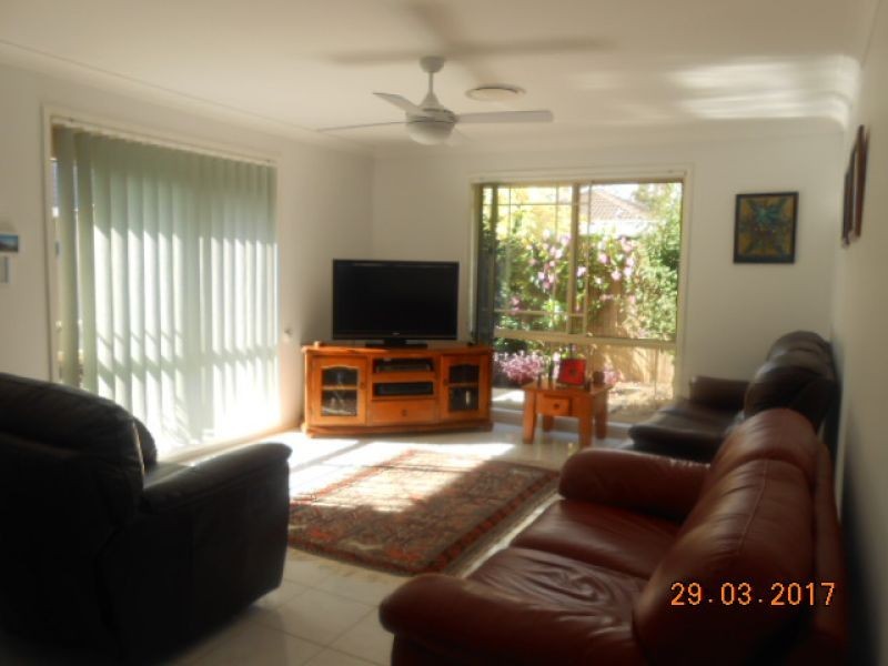 10 Compass Cl, Tea Gardens NSW 2324