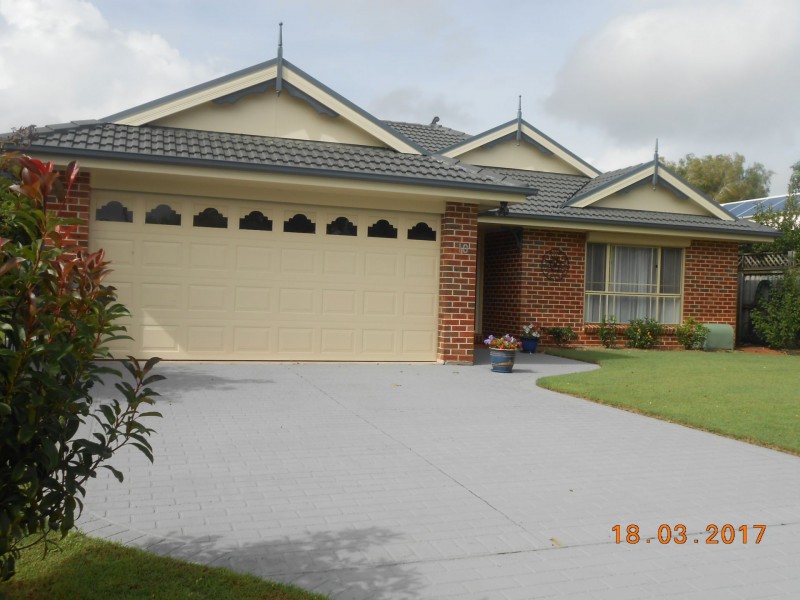 10 Compass Cl, Tea Gardens NSW 2324