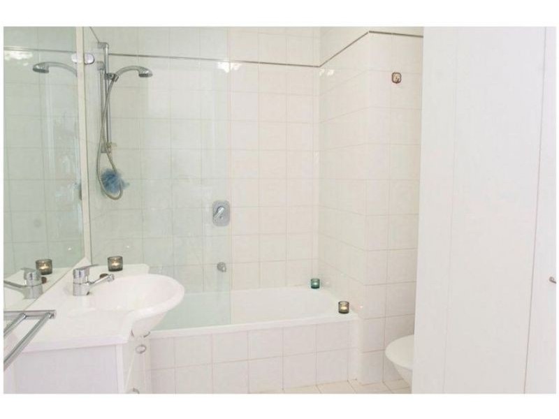 602/28 Bank St, South Melbourne VIC 3205