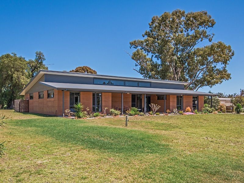 58 Tranby Ave, Serpentine WA 6125