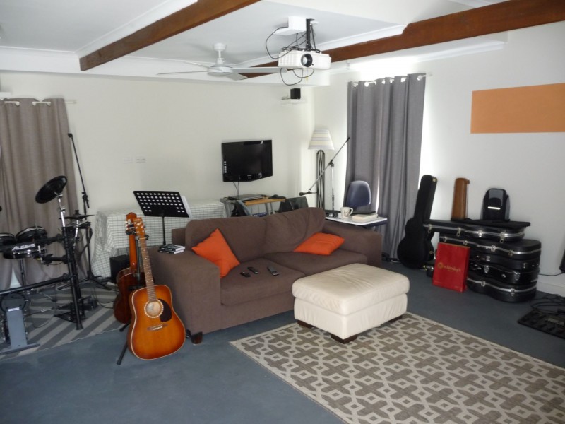 43 Duckmallois Ave, Blacktown NSW 2148