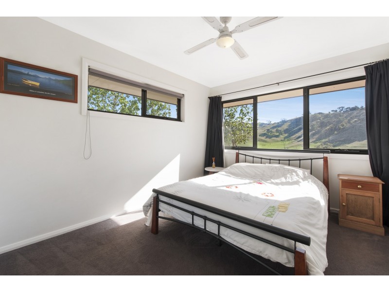 42 Rowleys Lane, Bethanga VIC 3691