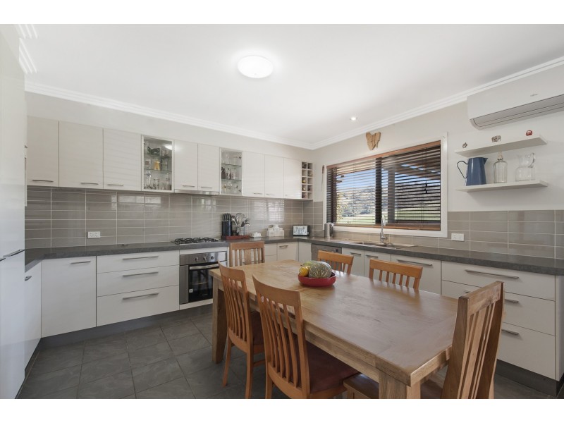 42 Rowleys Lane, Bethanga VIC 3691