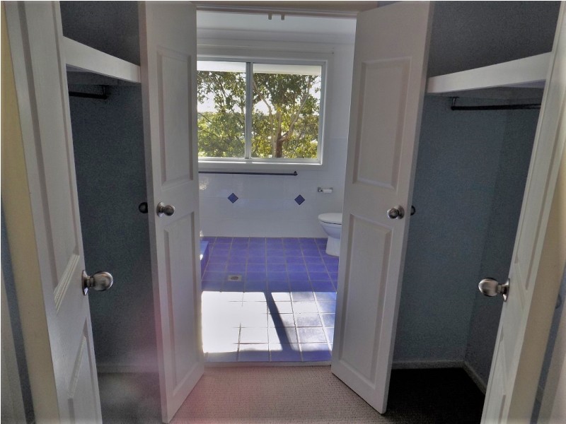 15 Larentia St, Currumbin Waters QLD 4223