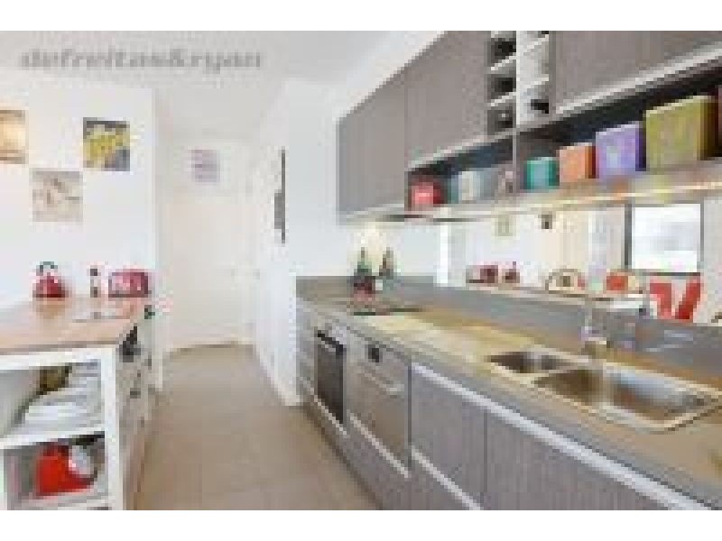 101/59 Breaksea Drive, North Coogee WA 6163