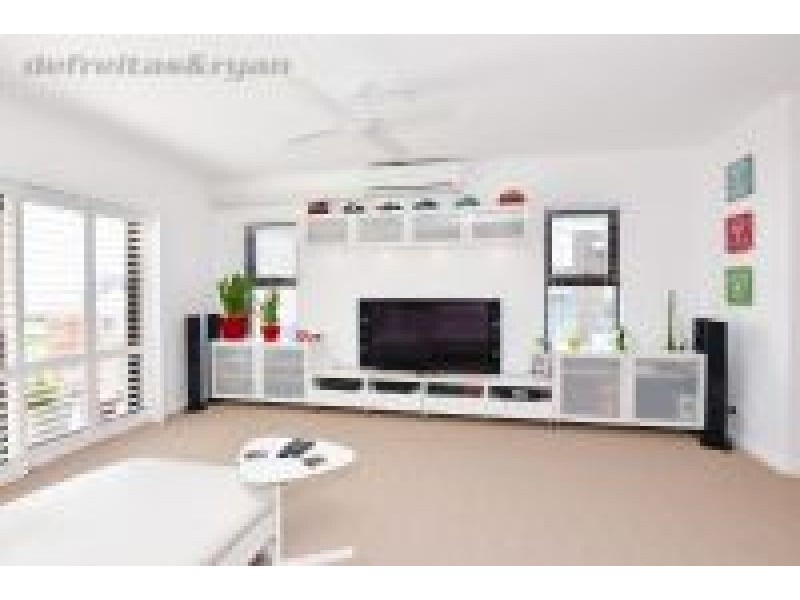 101/59 Breaksea Drive, North Coogee WA 6163