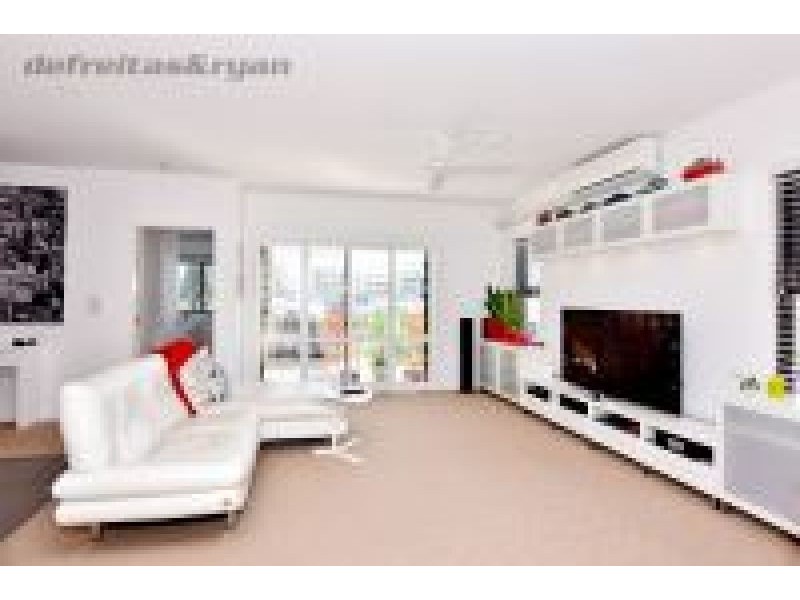 101/59 Breaksea Drive, North Coogee WA 6163