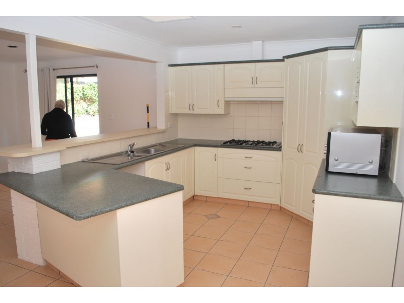 7 Glenys Street, Thornlands QLD 4164