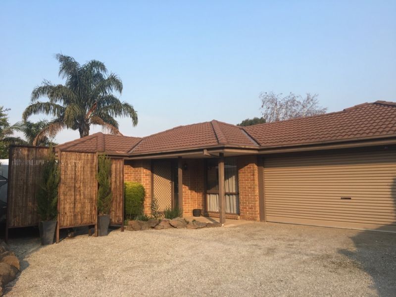 6 Stable Grove, Skye VIC 3977