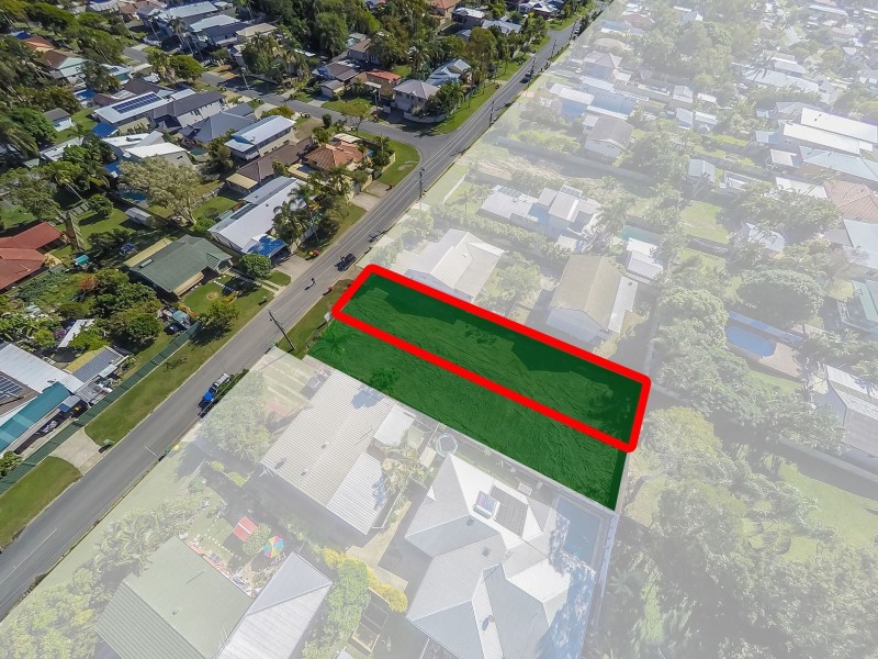 6 Palmtree Ave, Scarborough QLD 4020