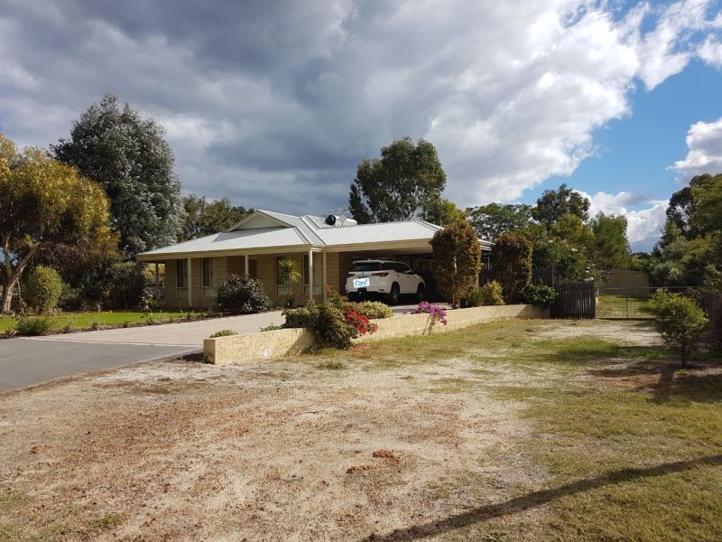 16 Salmon Gum Rt, Donnybrook WA 6239