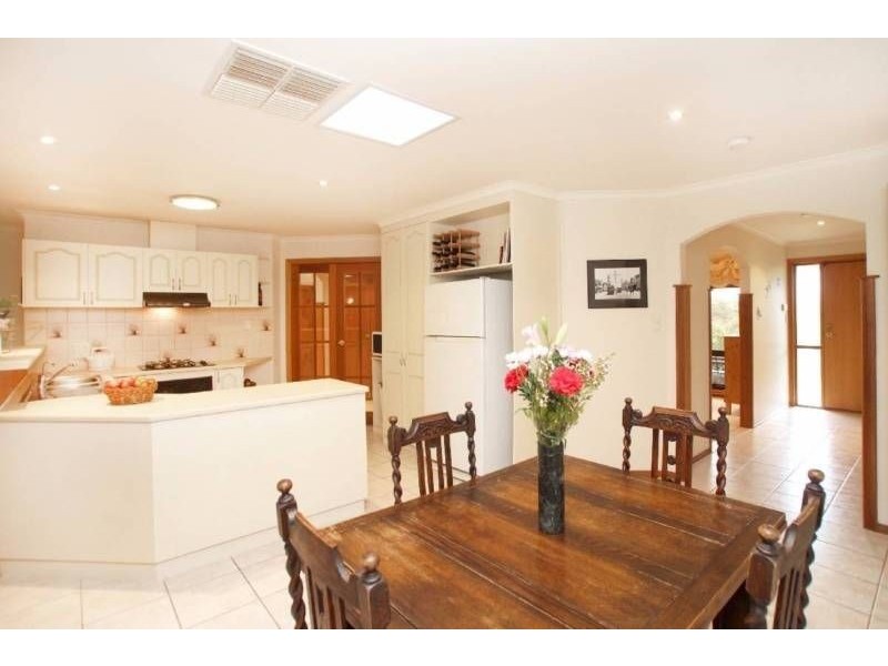 5 Rebecca Place, Flagstaff Hill SA 5159