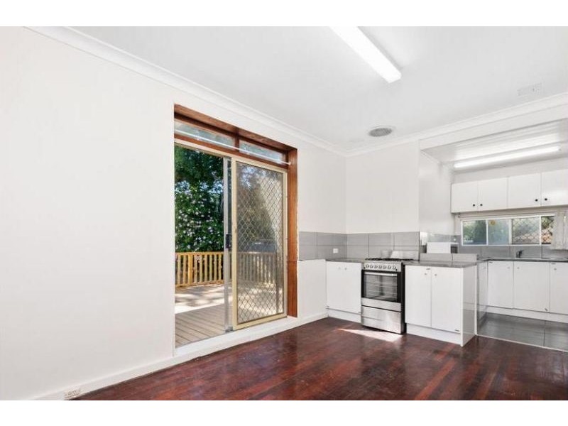 22 Hemeleers St, Gosnells WA 6110