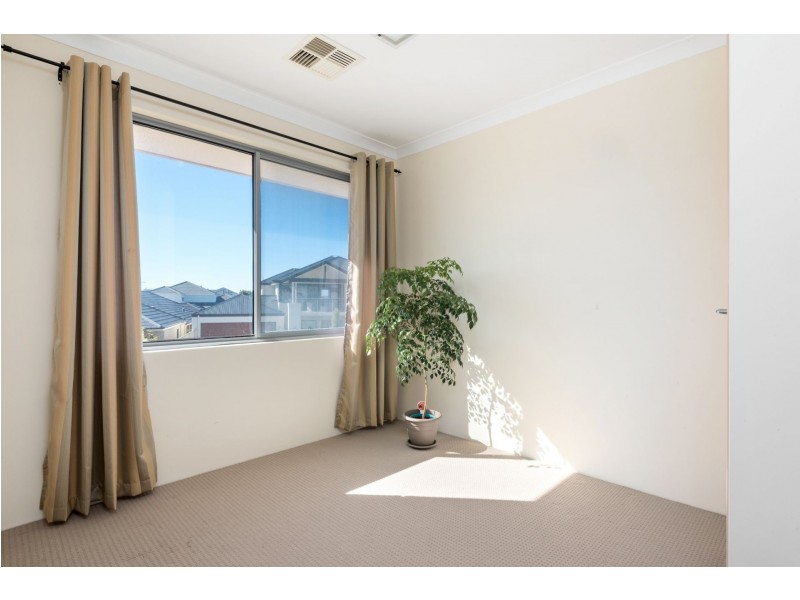 130 Grand Ocean Ent, Burns Beach WA 6028