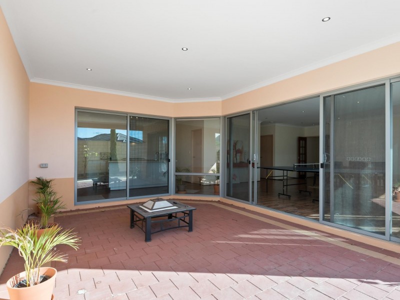 130 Grand Ocean Ent, Burns Beach WA 6028