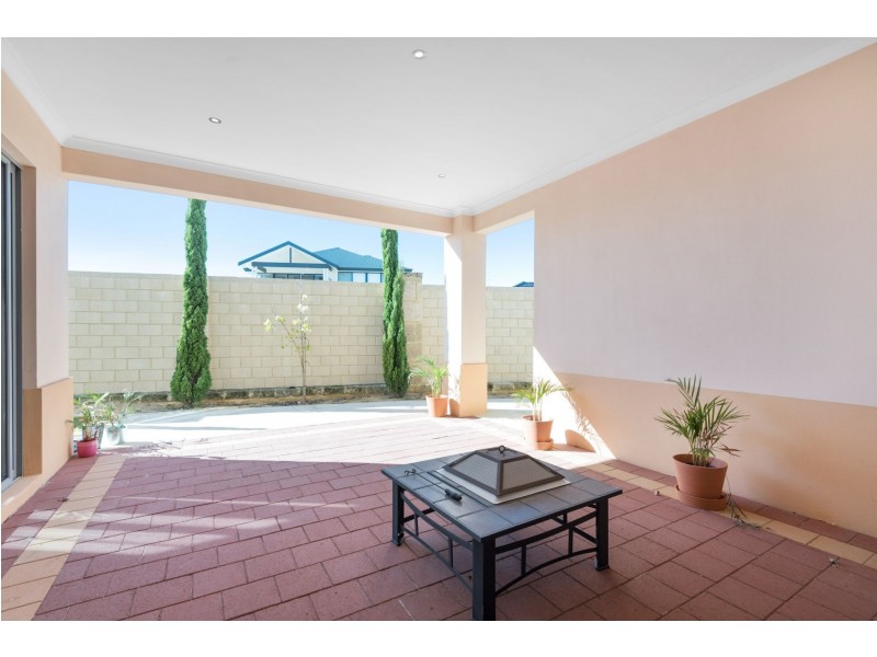 130 Grand Ocean Ent, Burns Beach WA 6028