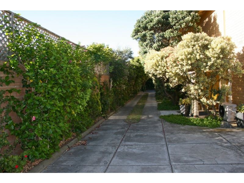 2/1 Third Avenue, Semaphore Park SA 5019