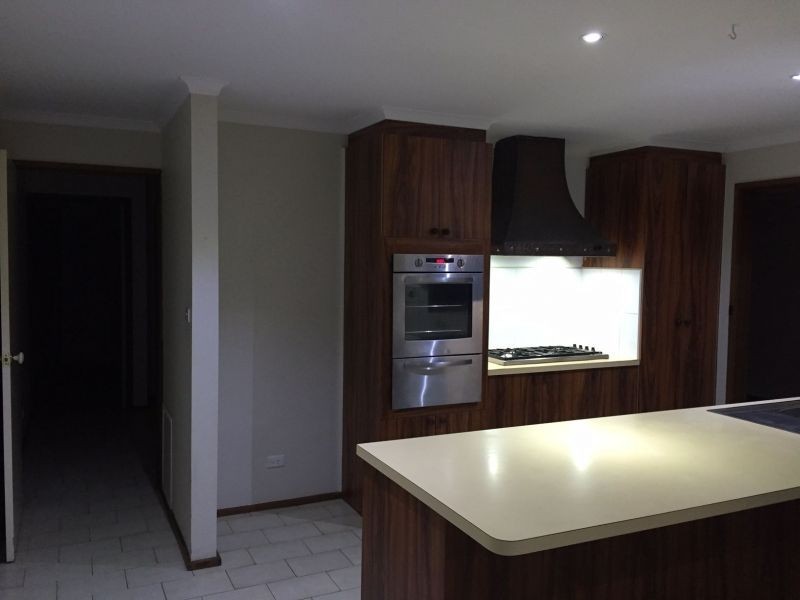 12 David Drive, Mooroolbark VIC 3138