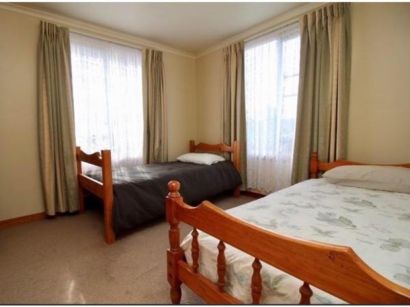 5 Blackwood St, Zeehan TAS 7469