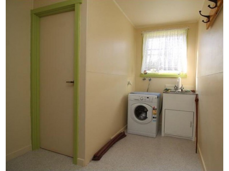 5 Blackwood St, Zeehan TAS 7469