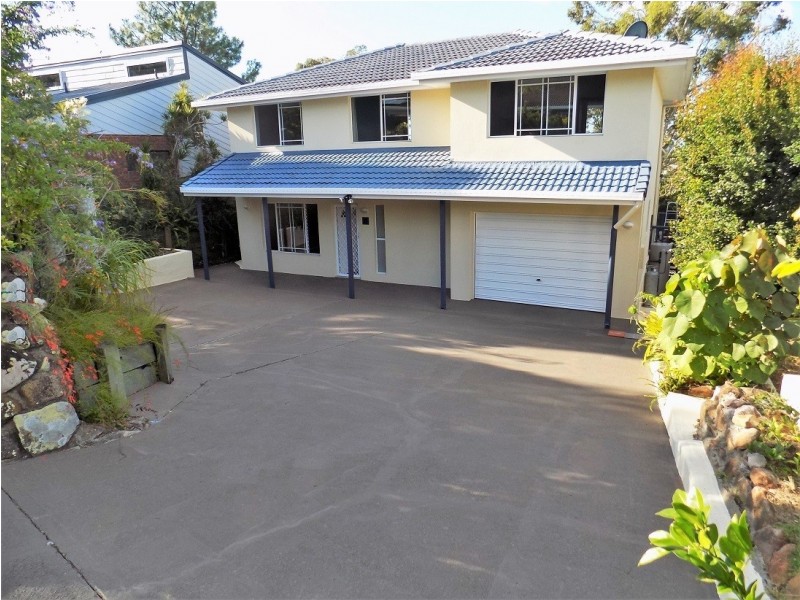 15 Larentia St, Currumbin Waters QLD 4223