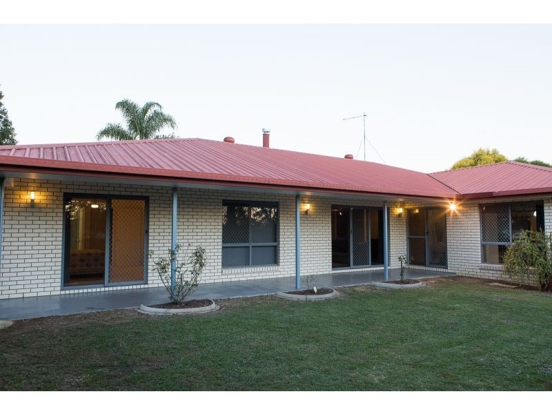 21 Flame Tree Court, Walloon QLD 4306