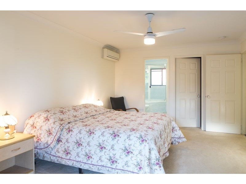 21 Flame Tree Court, Walloon QLD 4306