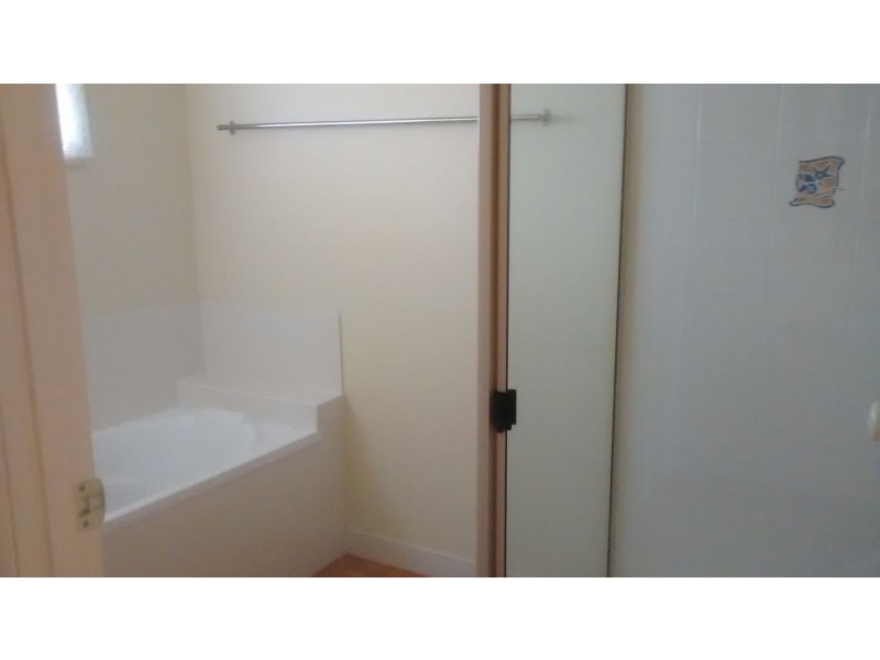 37 Endeavour Drive, Cooloola Cove QLD 4580