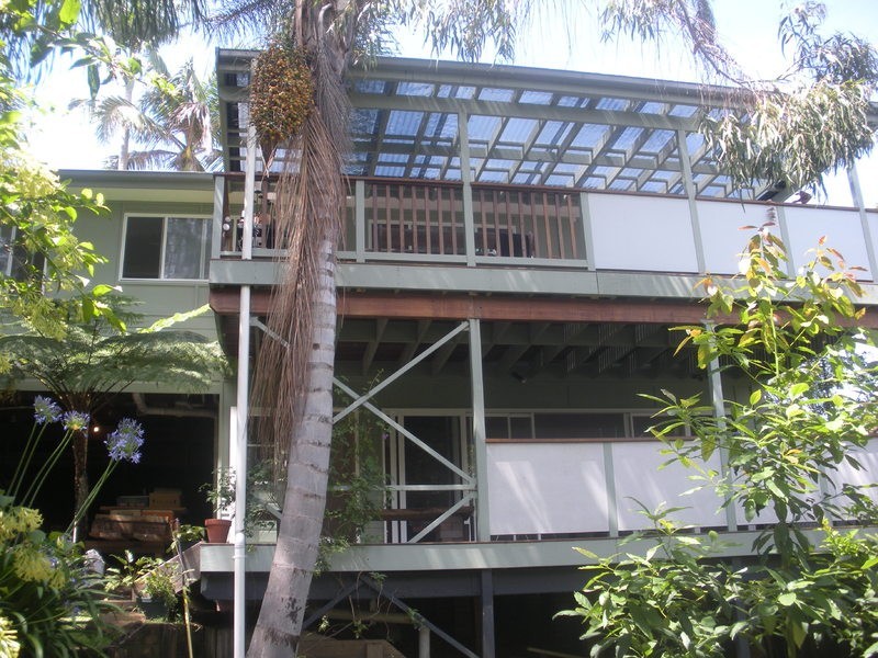 12 Warwilla Ave, Copacabana NSW 2251