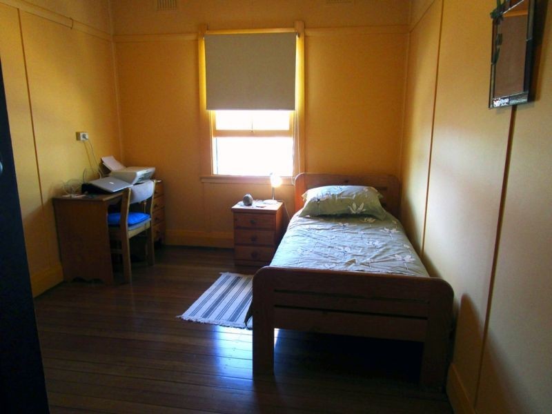 37 Upper St, Bega NSW 2550