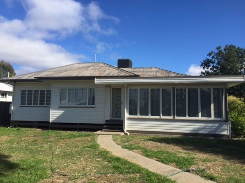 31 Soutter Street, Roma QLD 4455