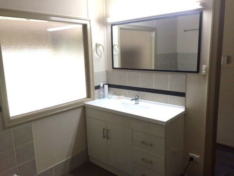 31 Soutter Street, Roma QLD 4455