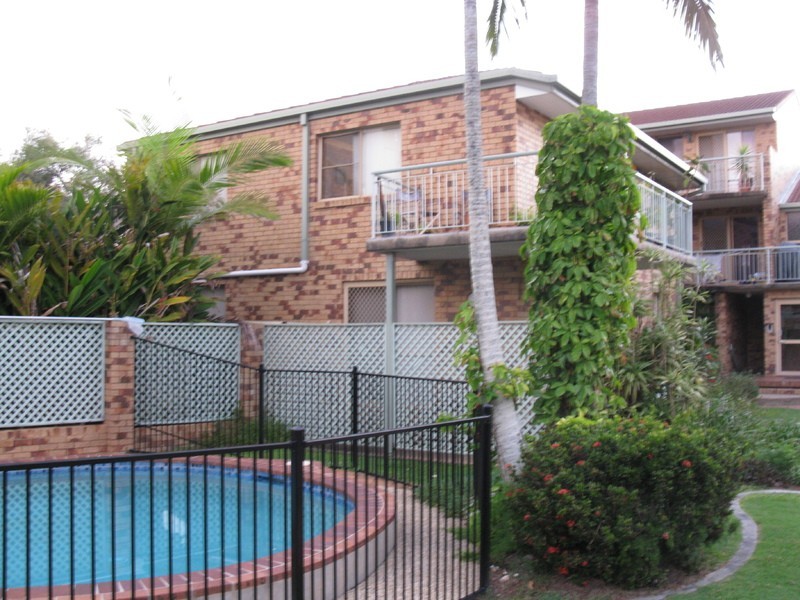 11/45 Marine Parade, Redcliffe QLD 4020