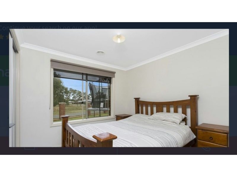 17 Kerry Ave, Killara VIC 3691